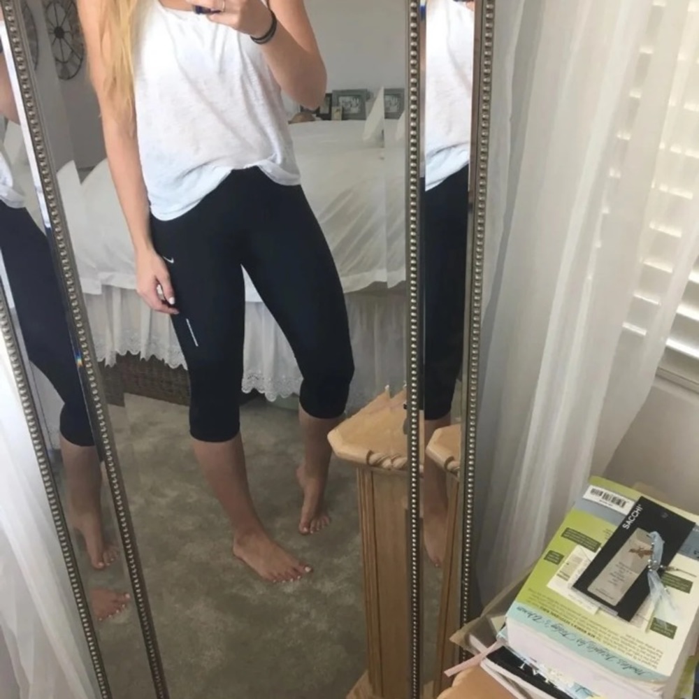 Nike Cropped Leggings
